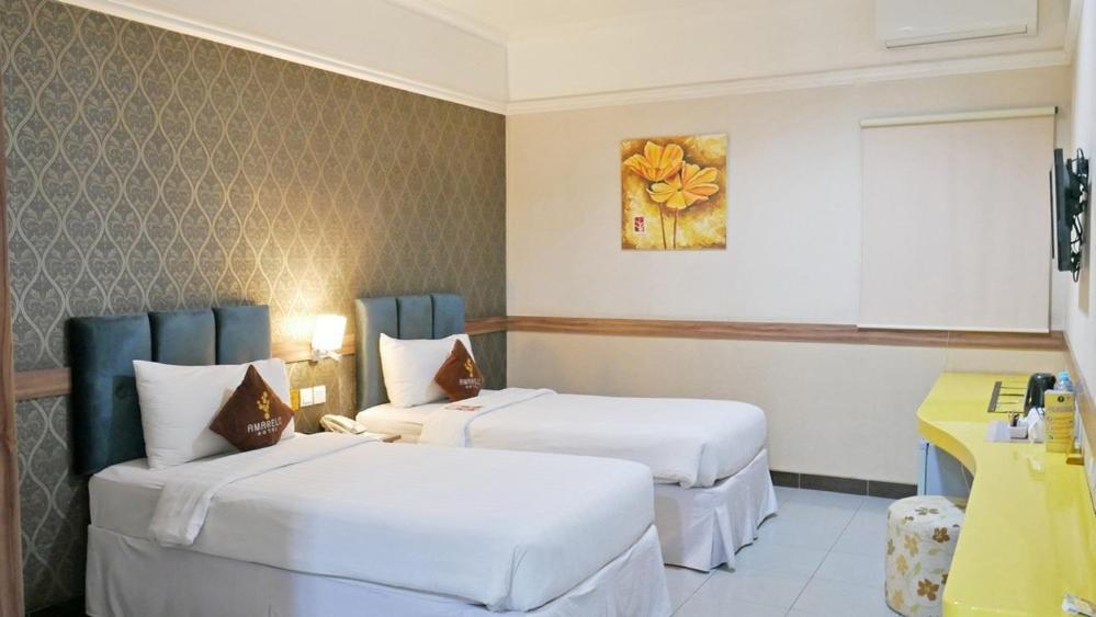 Amarelo Hotel Solo Екстер'єр фото