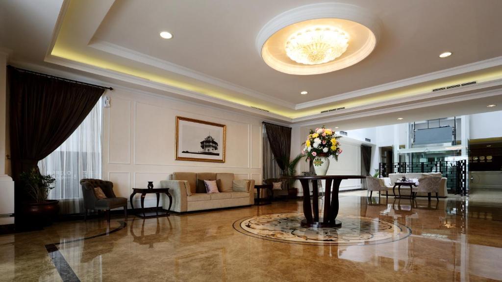 Amarelo Hotel Solo Екстер'єр фото