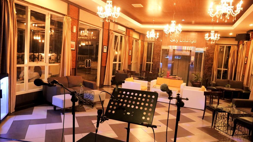 Amarelo Hotel Solo Екстер'єр фото