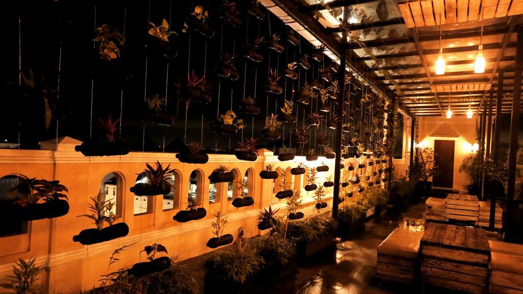 Amarelo Hotel Solo Екстер'єр фото