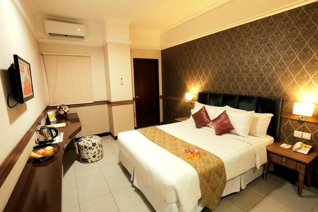 Amarelo Hotel Solo Екстер'єр фото